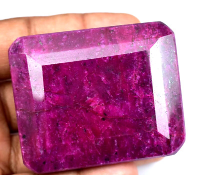 835.65 CT Natural Huge Red Ruby Certified Earth-Mined Emerald Cut Loose Gemstone