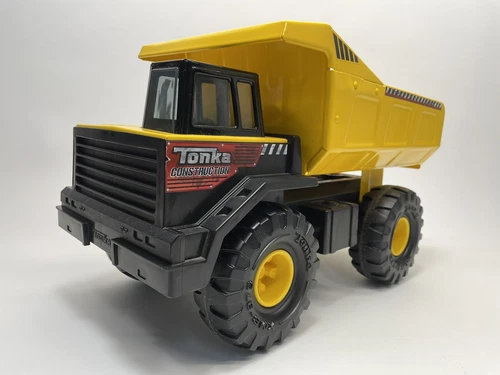 Hasbro Tonka Yellow Dump Truck 2012 #93918 Large 17" Metal Plastic Toy