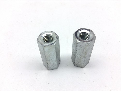 PAAR MUTTERN BEFESTIGUNG AUSPUFFKRÜMMER PIAGGIO VESPA SPRING E5 50 2020 2023