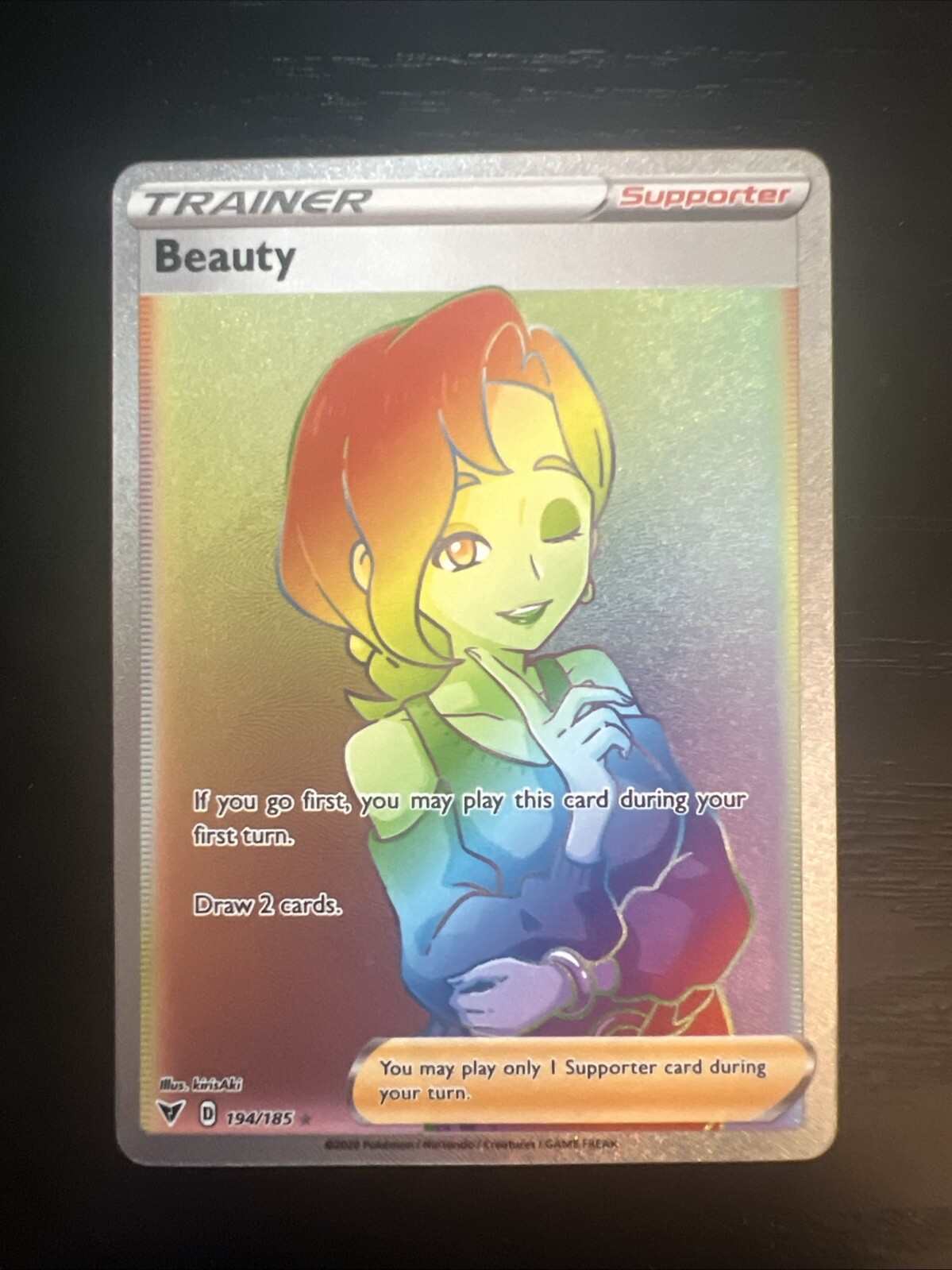 Beauty 194/185 Pokémon TCG Vivid Voltage Secret Rare Full Art Trainer Mint