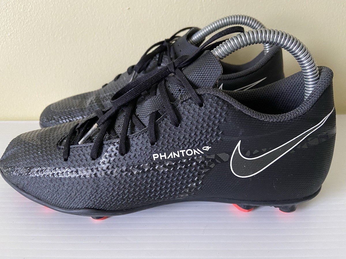 Nike Phantom GT2 Club FG Soccer Cleats Black Men display picture 2