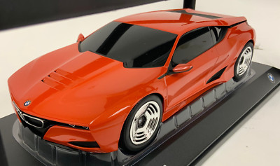 1/18 Norev BMW M1 HOMMAGE Collection in Orange 80 43 2 413 752 NC1165