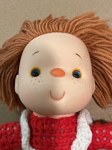 Muñeca de helado vintage de ganchillo de fresa Shortcake de los años 80 - Imagen 2 de 11