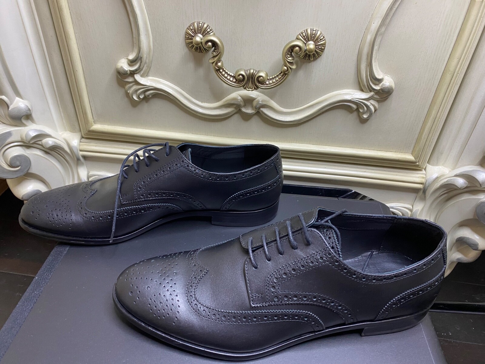 NEW  Giorgio Armani Dress Shoes Size 9
