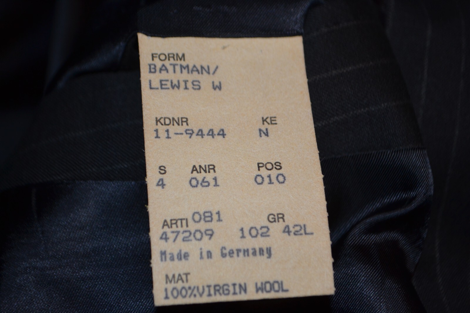 Hugo Boss Men Super 100s Black Pinstripe 3 Front Button Suit Sz 42L Wst 36x32 thumbnail 11