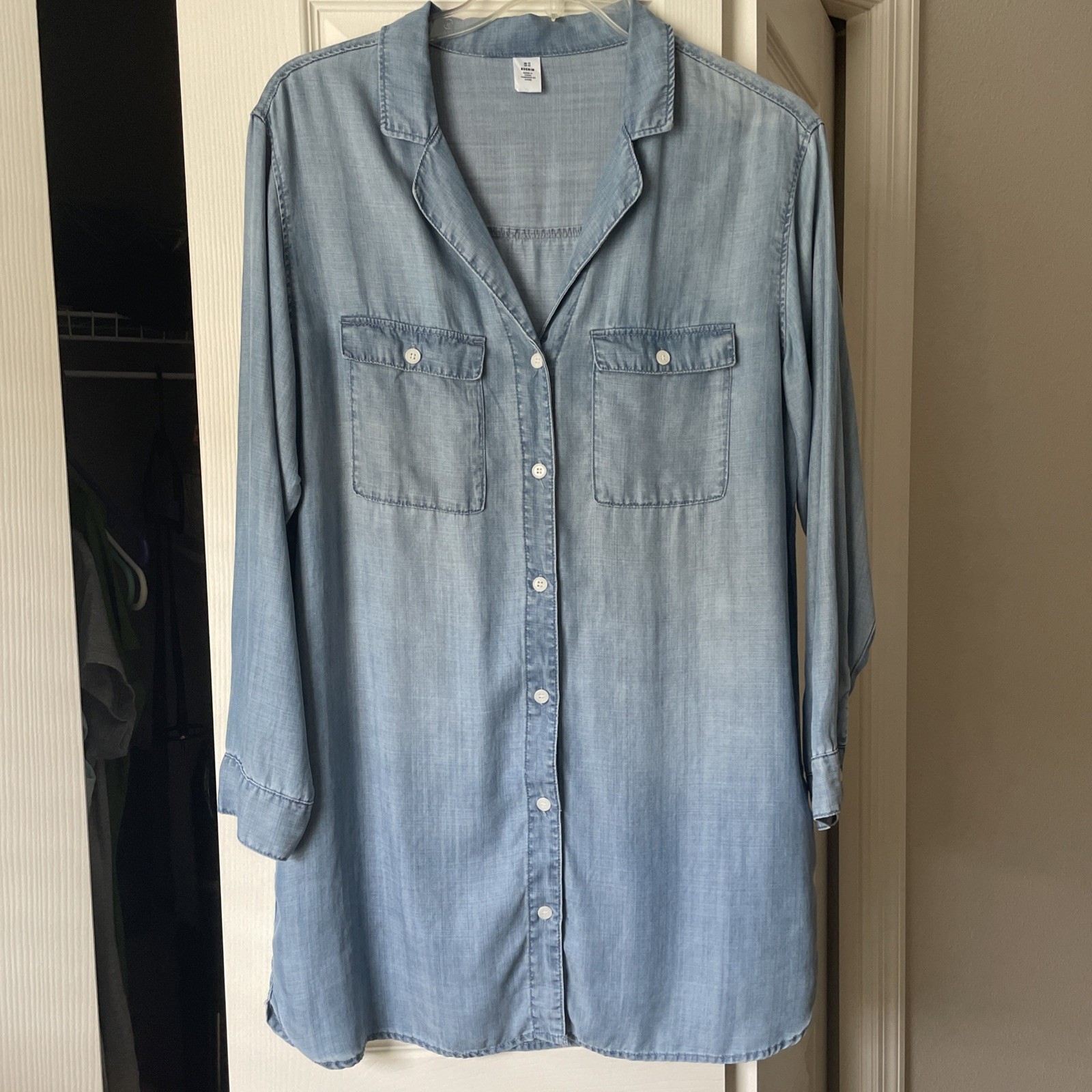 H&M Denim Shirt Women's Size 10 Oversized Long Sleeve