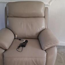 Beige Leather Recliner Armchair Padded Seat Solid Modern Living Room Chair