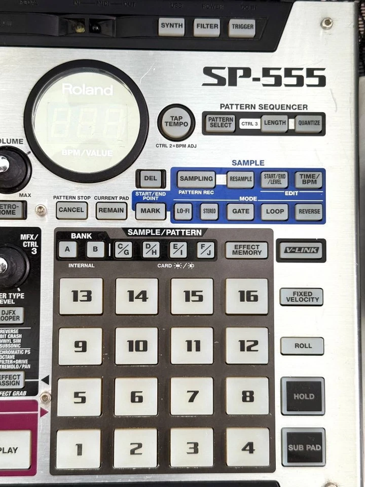 Roland SP-555 Groove Sampler getestet mit Adapter & CD-ROM s1333M - Bild 2 von 4