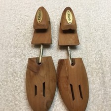 Wood Shoe Trees Dillard's Forms Stretchers Split Toe Sz Medium. Hard To Find