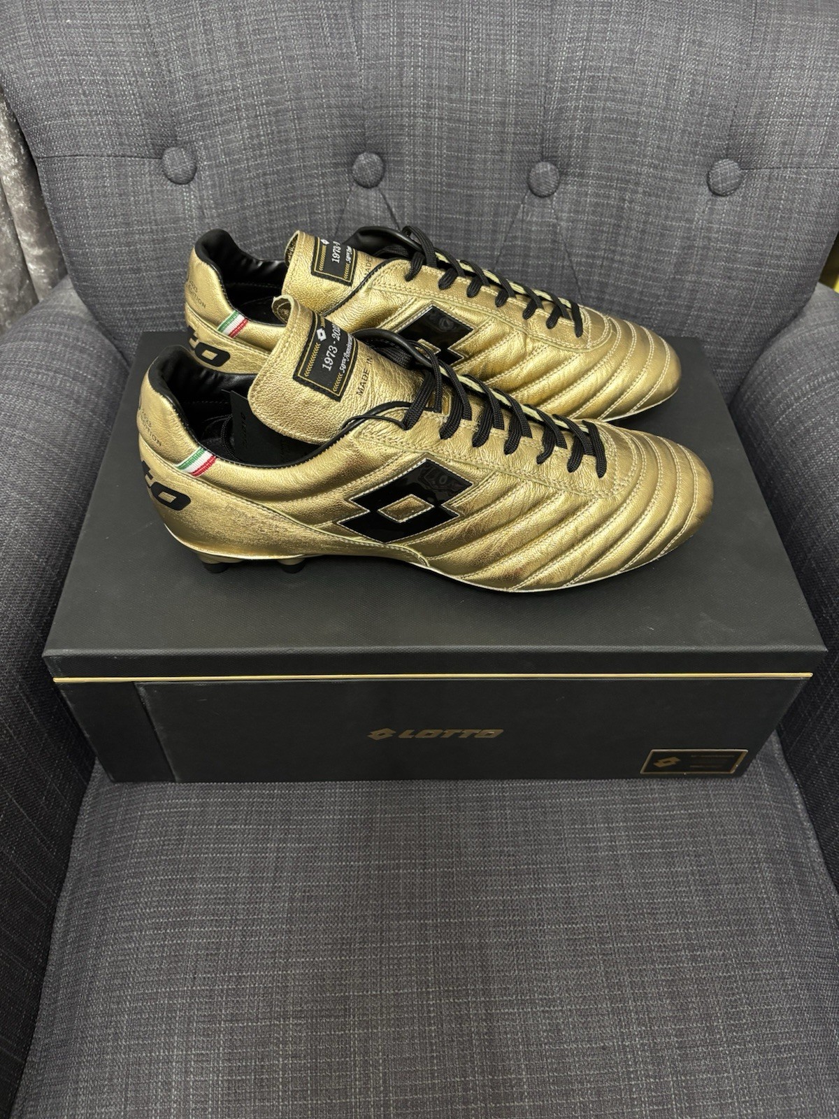 NUOVO Lotto Stadio OG G Edizione Limitata 50 Anni Edizione UK10.5 45 50