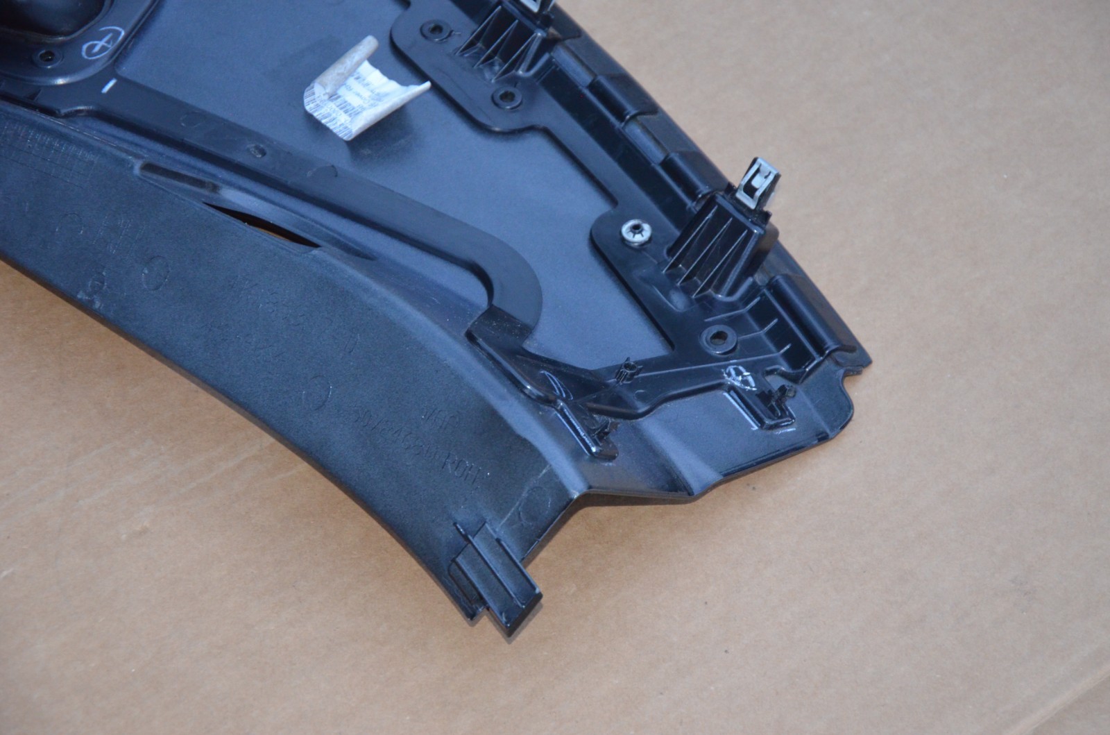 17-22 Lamborghini Huracan Rear Right Quarter Door Jam Trim Cover 4T0853174D OEM