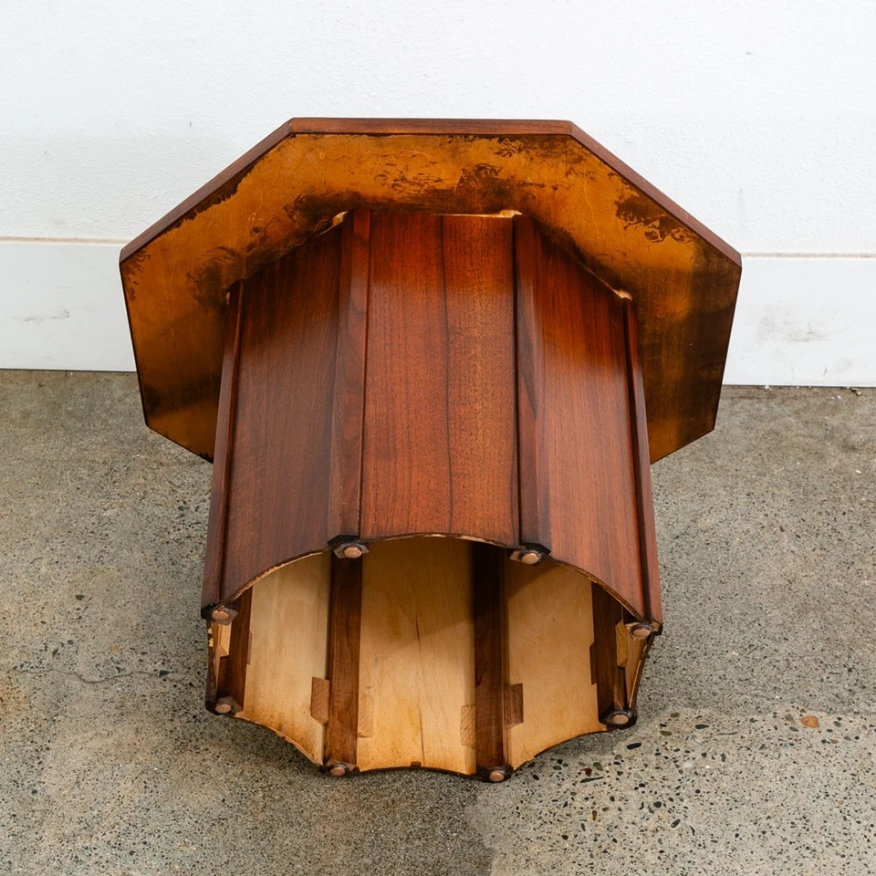 Mesa auxiliar moderna Mid Century carril lateral octogon mesita de noche danesa nogal Mcm años 60 Foto 4 de 4