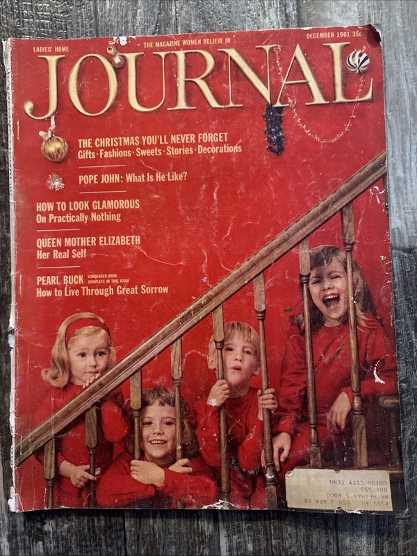 Ladies Home Journal Magazine December 1961 Queen Mother Elizabeth Christmas