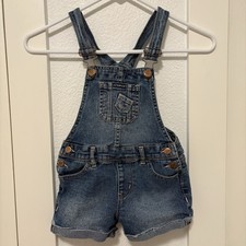 Jordache Girl's Denim Overalls Blue Jean Shorts Shortalls Heart Buttons Sz 5 5T