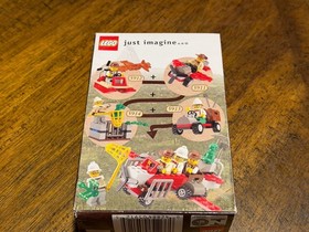 New LEGO Adventurers Dino Island 5912 Mike's Swamp Boat Hydrofoil Pterodactyl