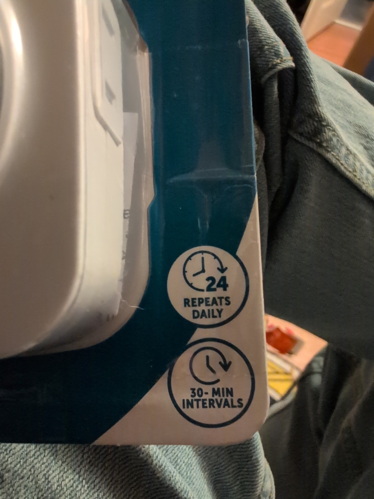  Utilitech Indoor 24 Hour Plug In Timer 