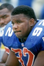 Defensive End Nose Tackle Ray Agnew of the New England Patriots fo- Old Photo 1