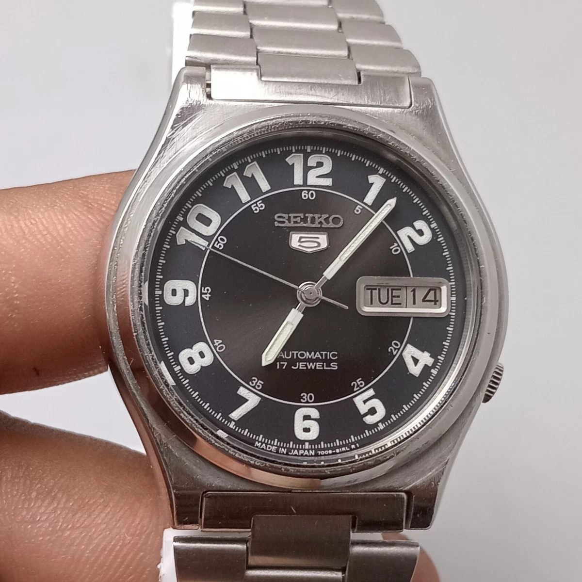 Seiko 5 automatic deals 17 jewels 7009 price