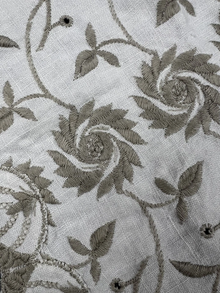 Table Runner Shabby Chic Cottagecore Boho Countrycore Linen Scallop Beige 13x45 - Image 4 of 4