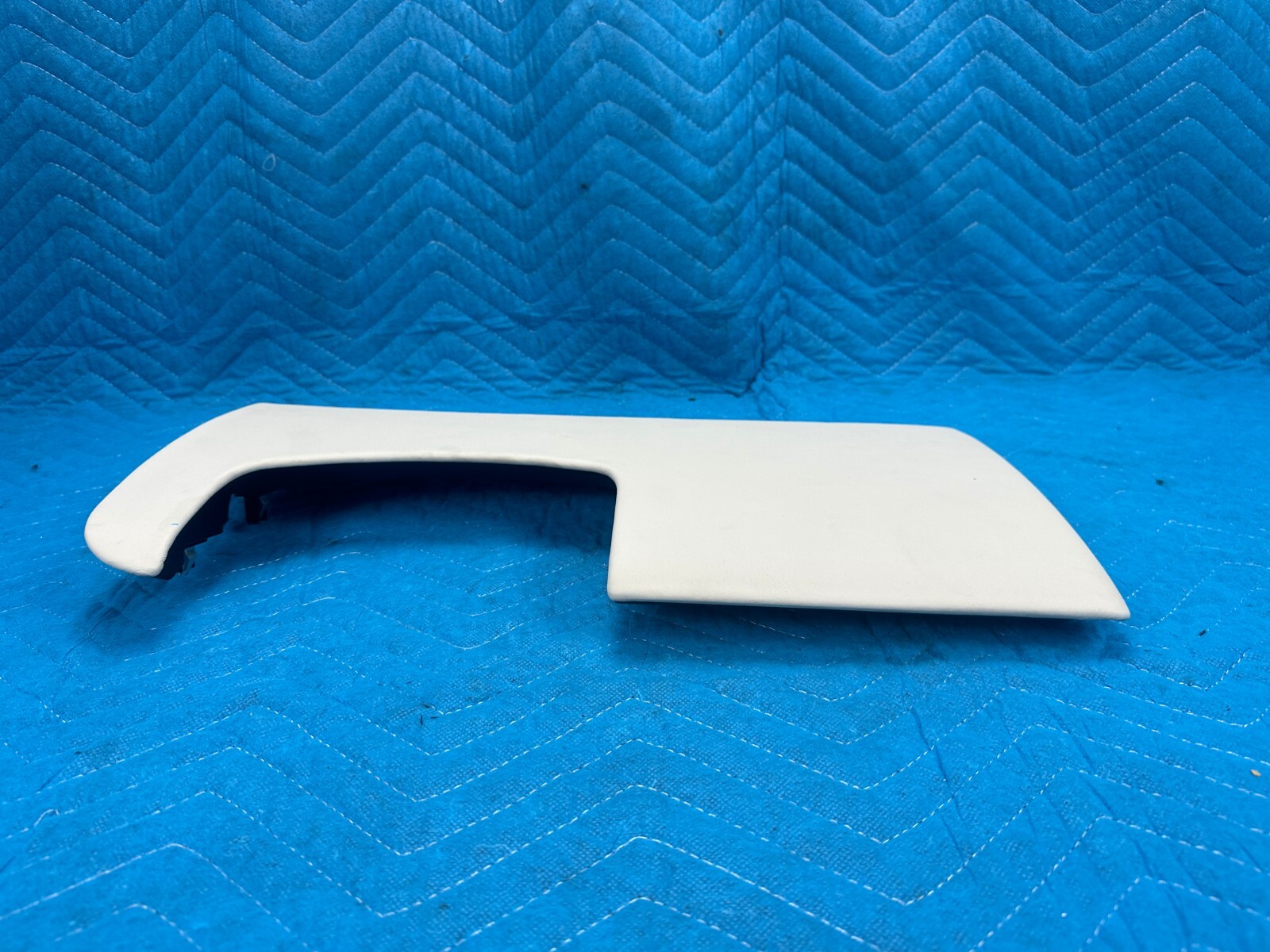 Bentley Flying Spur Dash Driver's Lower Knee Trim Panel Ivory 29k 2008-2012 OEM