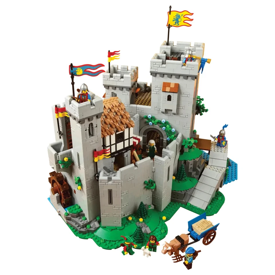 LEGO 10305 ICONS  Lion Knights' Castle Brand New Sealed - image 3 of 4
