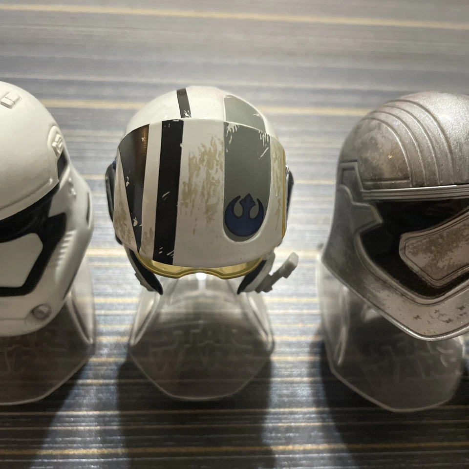 Hasbro Star Wars The Black Series 4 Titanio Exclusivo Cascos Kylo, Storm Boba Foto 4 de 4