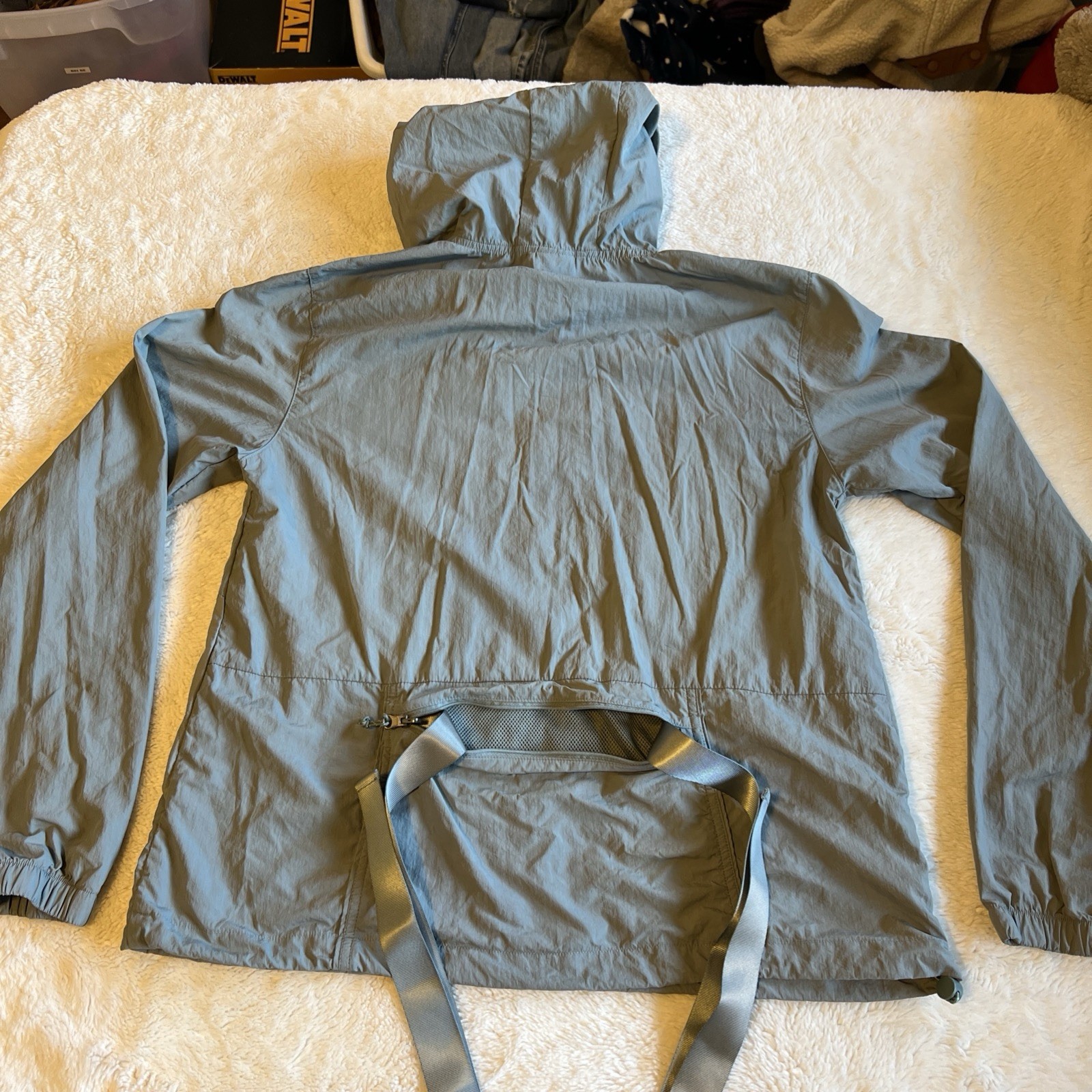 Avalanche lightweight packable pullover Jacket M … - image 4
