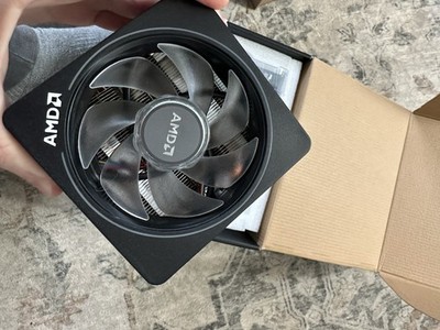 AMD Wraith Prism  CPU Cooler Heatsink Fan AM4 AM5 712-000075 / 76