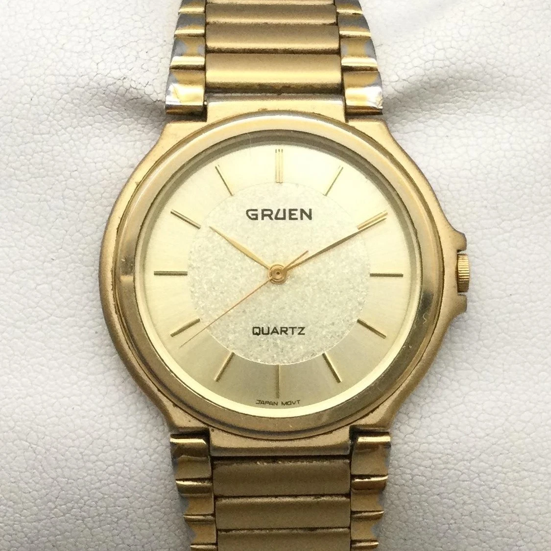 Vintage Gruen Mens Watch 32mm Champagne Dial Two Tone Day Date New Battery Vintage Gruen Unisex Watch 32mm Gold Tone Champagne Dial New  main image 2