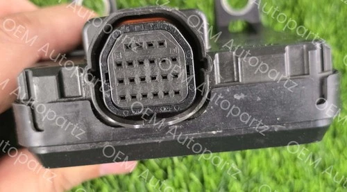 Toyota Sienna 2011 FWD LE Limited XLE Transmission Control Module 89530-08010 - Picture 12 of 14