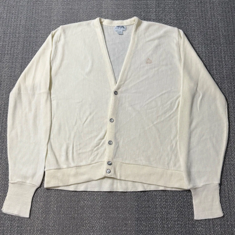 Cárdigan tejido con escudo IZOD vintage para hombre grande crema preppy hecho en EE. UU. Foto 2 de 4