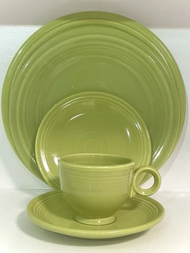 5pc Vintage Chartreuse Fiesta Place Setting HLC ca. 1950 - 1959 original