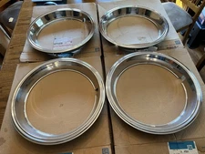 Nos gm 4 Trim Rings 2 With Imperfections Camaro Nova Chevelle 14 X 6 gm#475019