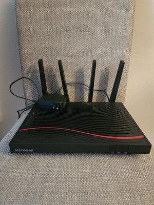 NETGEAR Nighthawk X4S AC3200 WiFi Cable Modem Router C7800