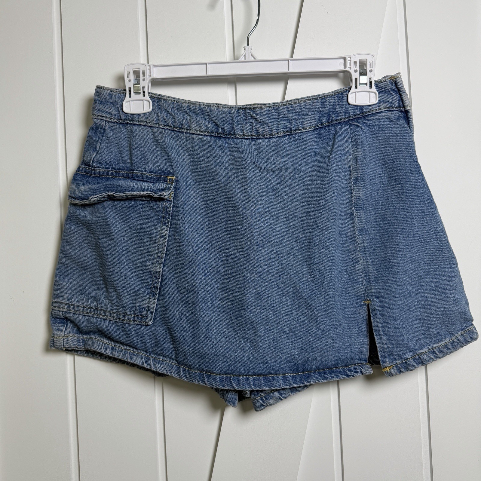 Zara cargo denim Wrap Skort Size Medium Blue 100% Cotton Retro Coastal Country