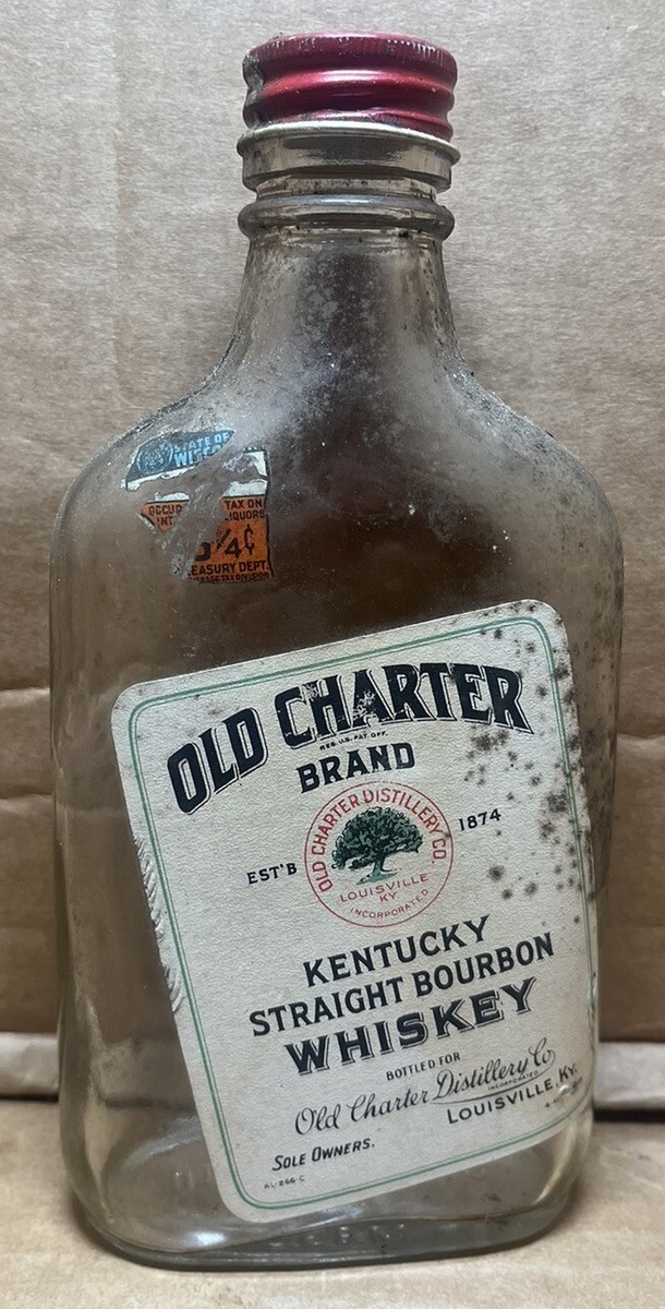 未開封　OLD CHARTER ストレートバーボンウイスキー 700ml 未開封 OLD CHARTER ストレートバーボンウイスキー 700ml 未開封
