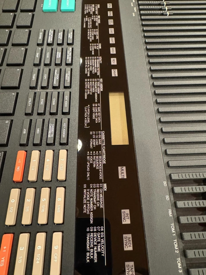 Batería Yamaha RX5 incluye fuente de alimentación y ROM, probada  Foto 3 de 4