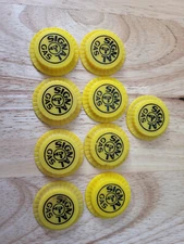 Plastic signal gas bottle caps