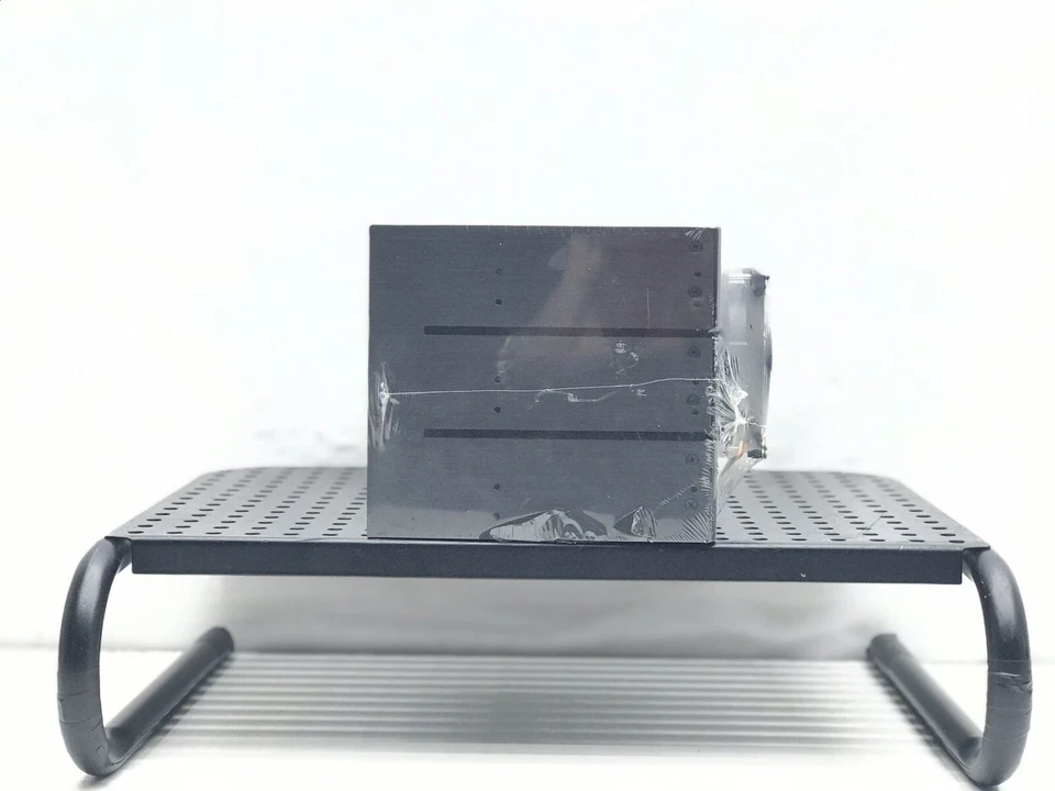 Vantec EZ Swap MRK-M2512T Drive Enclosure - 6Gb/s SAS Host Internal - Image 4 of 4