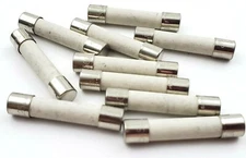 Lot of 10 Littelfuse 3AB 25 Amp 500 Volt Ceramic Fast Acting 1/4" x 1-1/4" Fuses