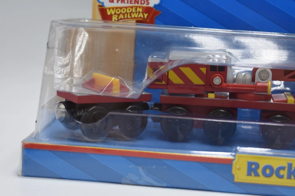 Tren magnético rocoso con vagón delantero y trasero Thomas & Friends ferrocarril de madera sellado Foto 4 de 4