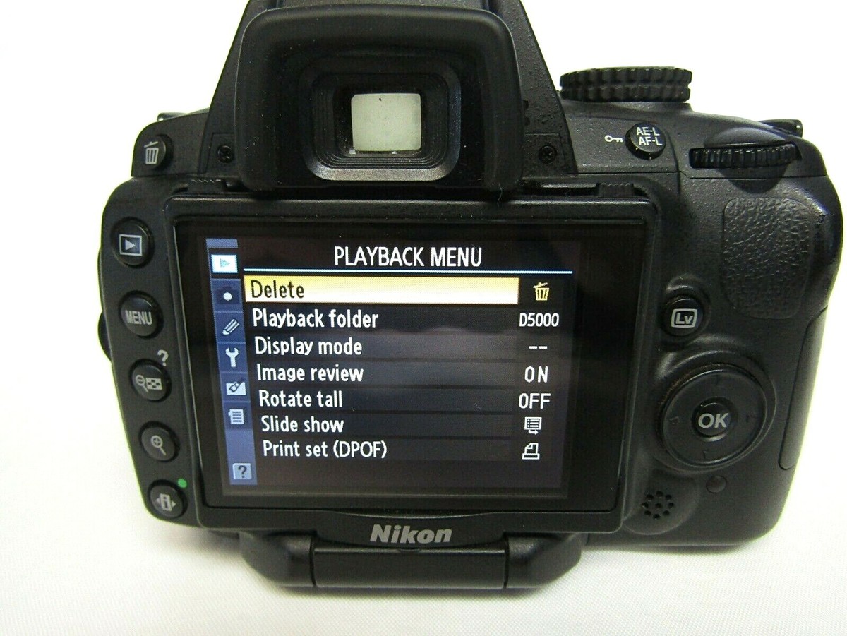Nikon D5000 Digital SLR Camera w/ 18-55mm VR + 55-200mm