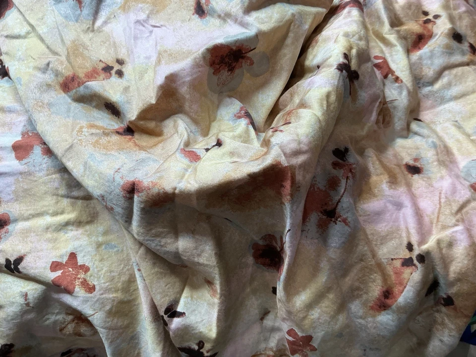 Funda nórdica Casaluna mezcla lino king solo estampado floral king Foto 2 de 4