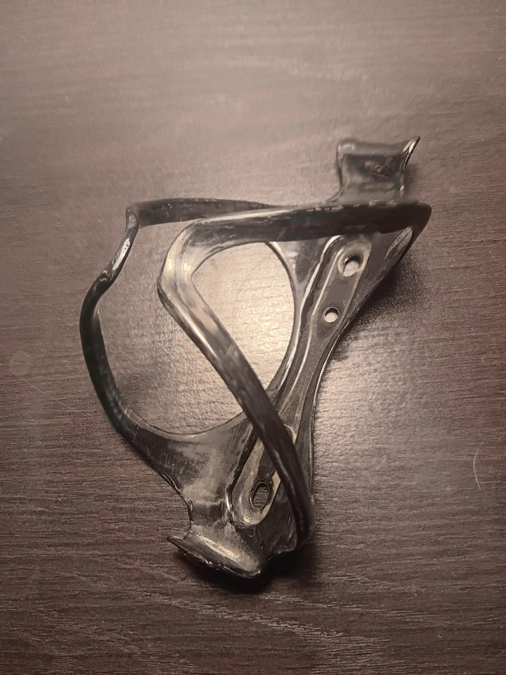 Jaula para botellas de carbono Arundel Mandible Ud usada Foto 3 de 4