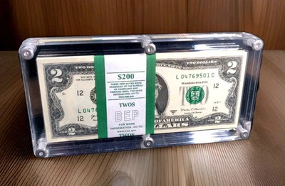 (100) 2017 A GREEN SEAL $2 IN 6 BOLT ACRYLIC DISPLAY CASE | eBay