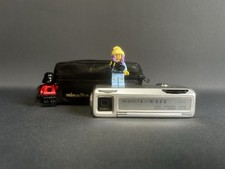 Minolta-16 EE II fotocamera pellicola subminiatura Rokkor 25 mm f/2.8 + custodia Giappone