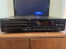 Pioneer PD-V10G Dual Twin-Tray CD CDG Player with Karaoke