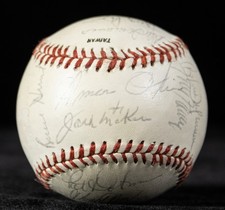 THE SAN DIEGO PADRES - AUTOGRAPHED SIGNED BASEBALL CIRCA 1989 WITH CO-SIGNERS