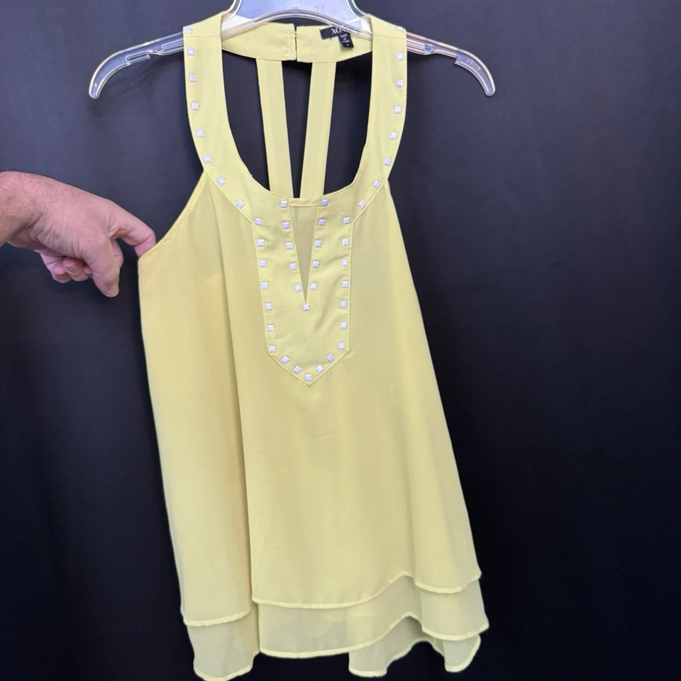 Vestido recto XOXO para mujer amarillo limón sin mangas alto-bajo nivel chifón pequeño Foto 2 de 4