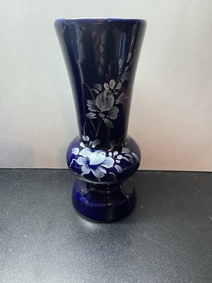 Flovy Vase Porcelain Hand Made Hand Painted
